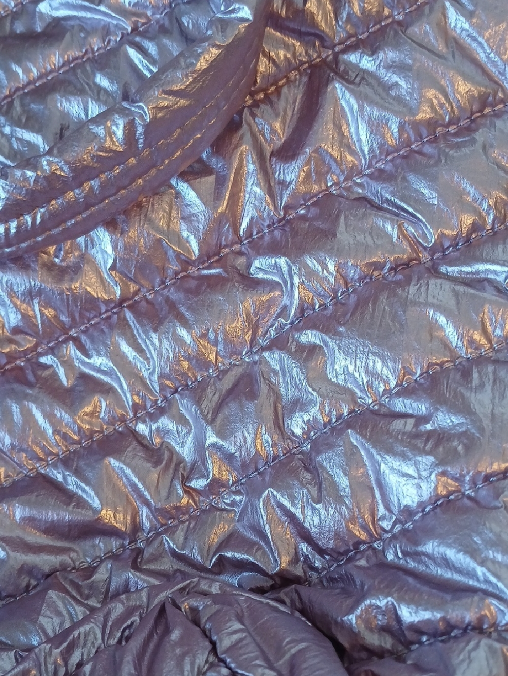 Urban Fit Metallic Quilted Tote in Rose - Picture 7 of 7